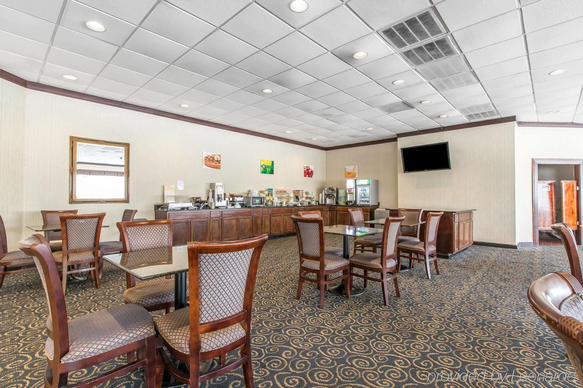 Days Inn By Wyndham Havelock Exteriér fotografie